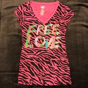 NWOT Ocean Pacific Free Love Pink T-shirt Small
